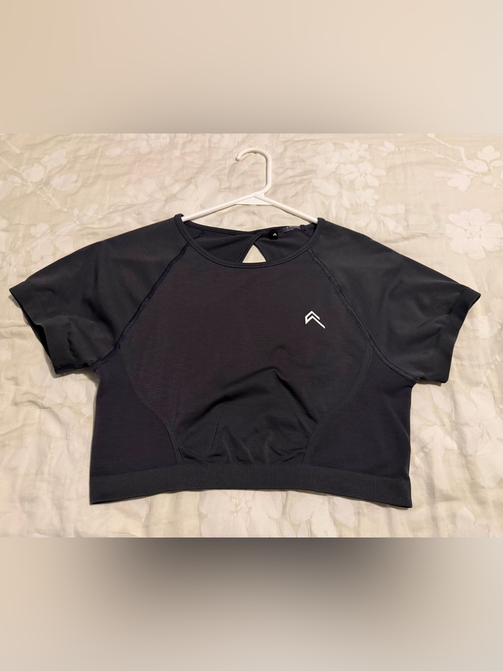 Alphalete Crop Top